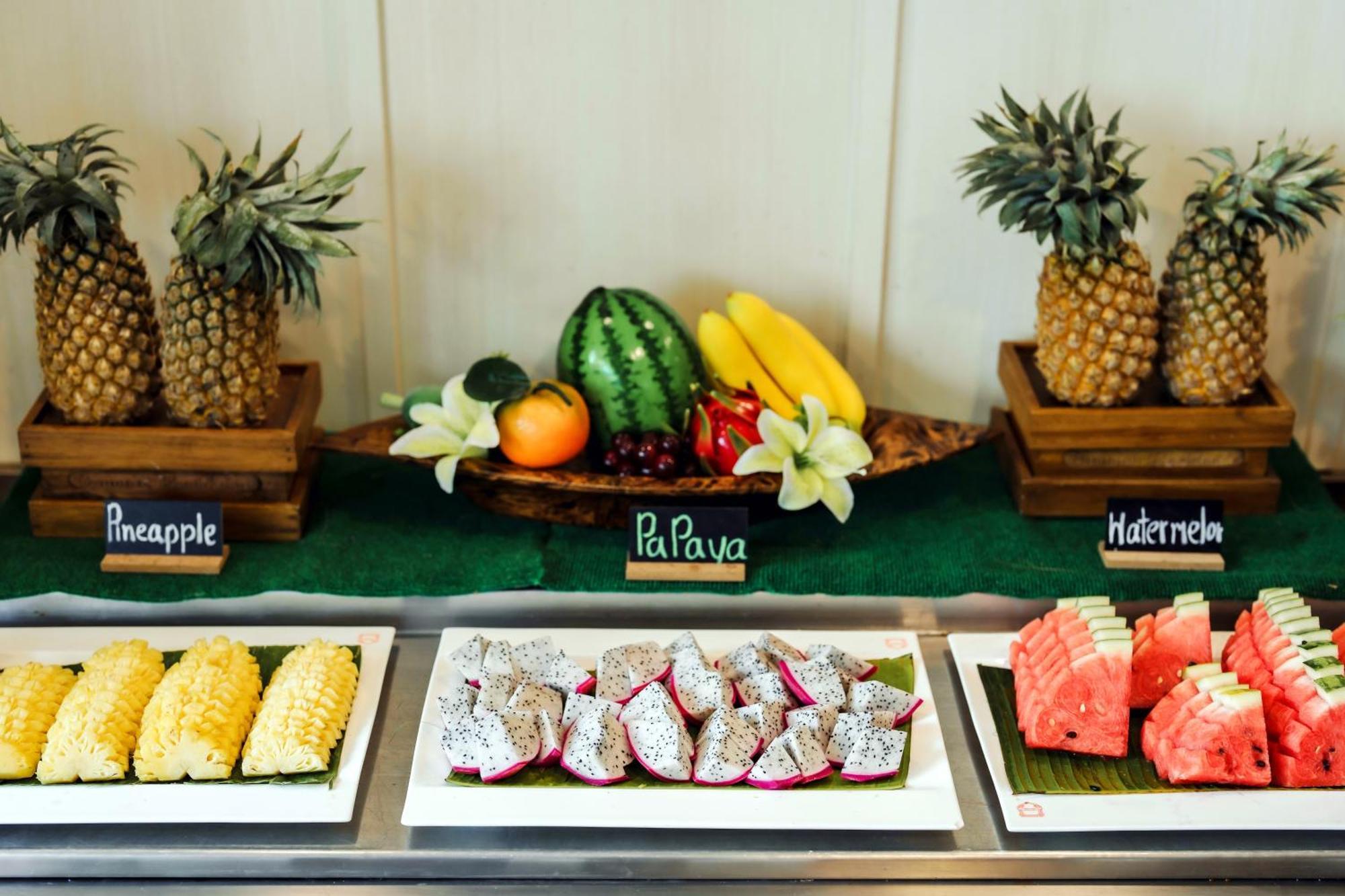 Phuket Kana International Hotel普吉岛卡娜国际酒店 Rawai Buitenkant foto